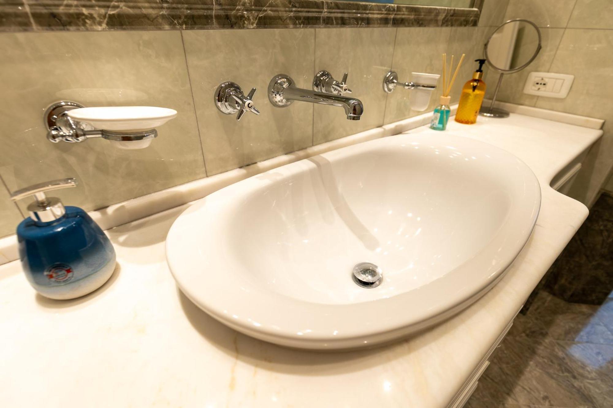 Appartement Saint John Loft à Rome Extérieur photo